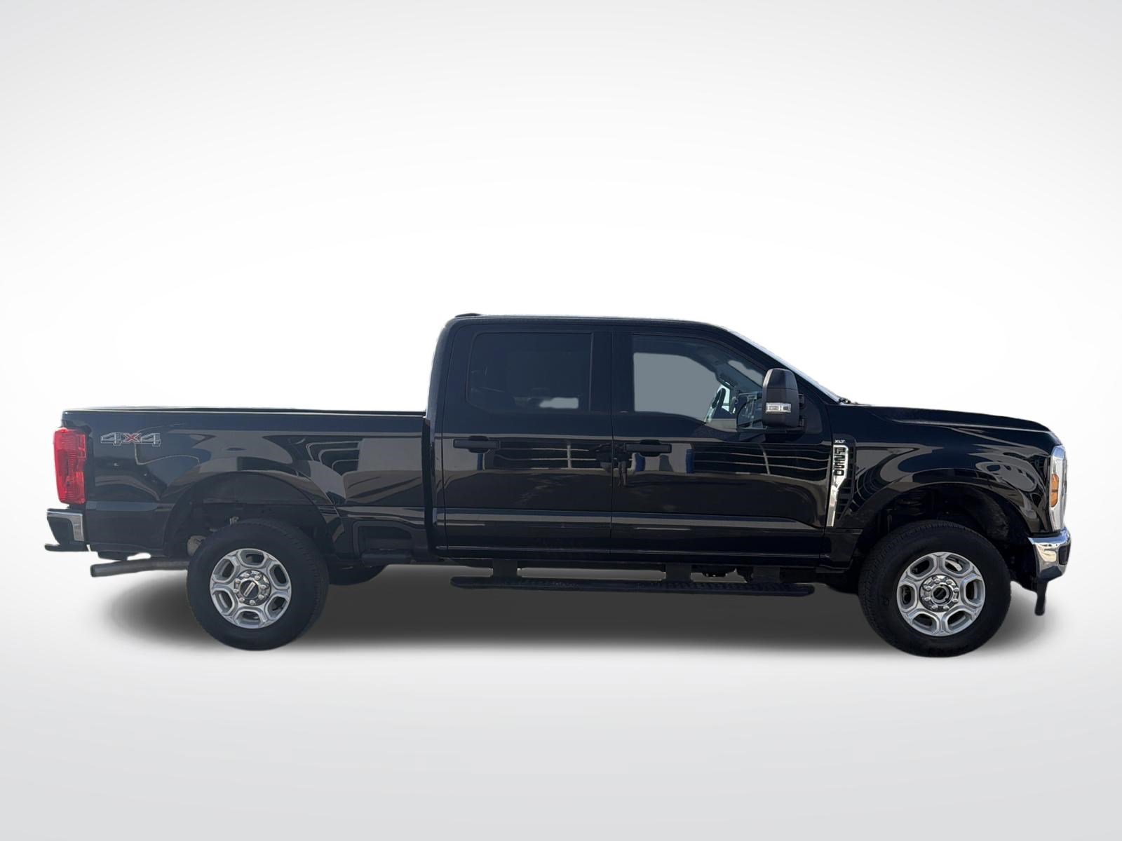 Certified 2025 Ford F250 XLT image 10