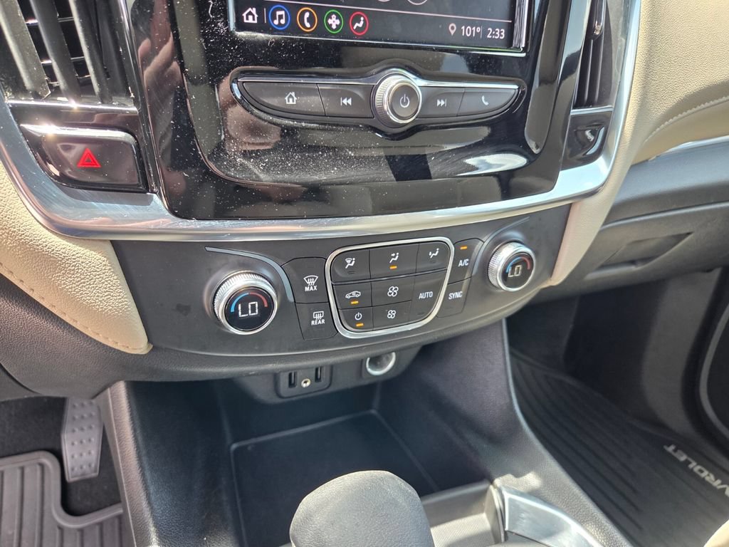 Certified 2023 Chevrolet Traverse LS FWD image 25