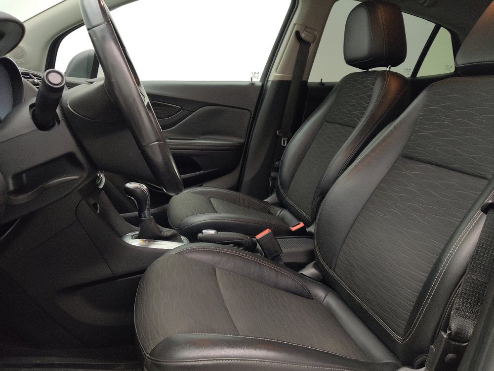 Used 2016 Buick Encore Convenience FWD image 17