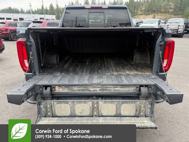 Used 2019 GMC Sierra 1500 SLT w/ SLT Premium Package AWD/4WD image 19