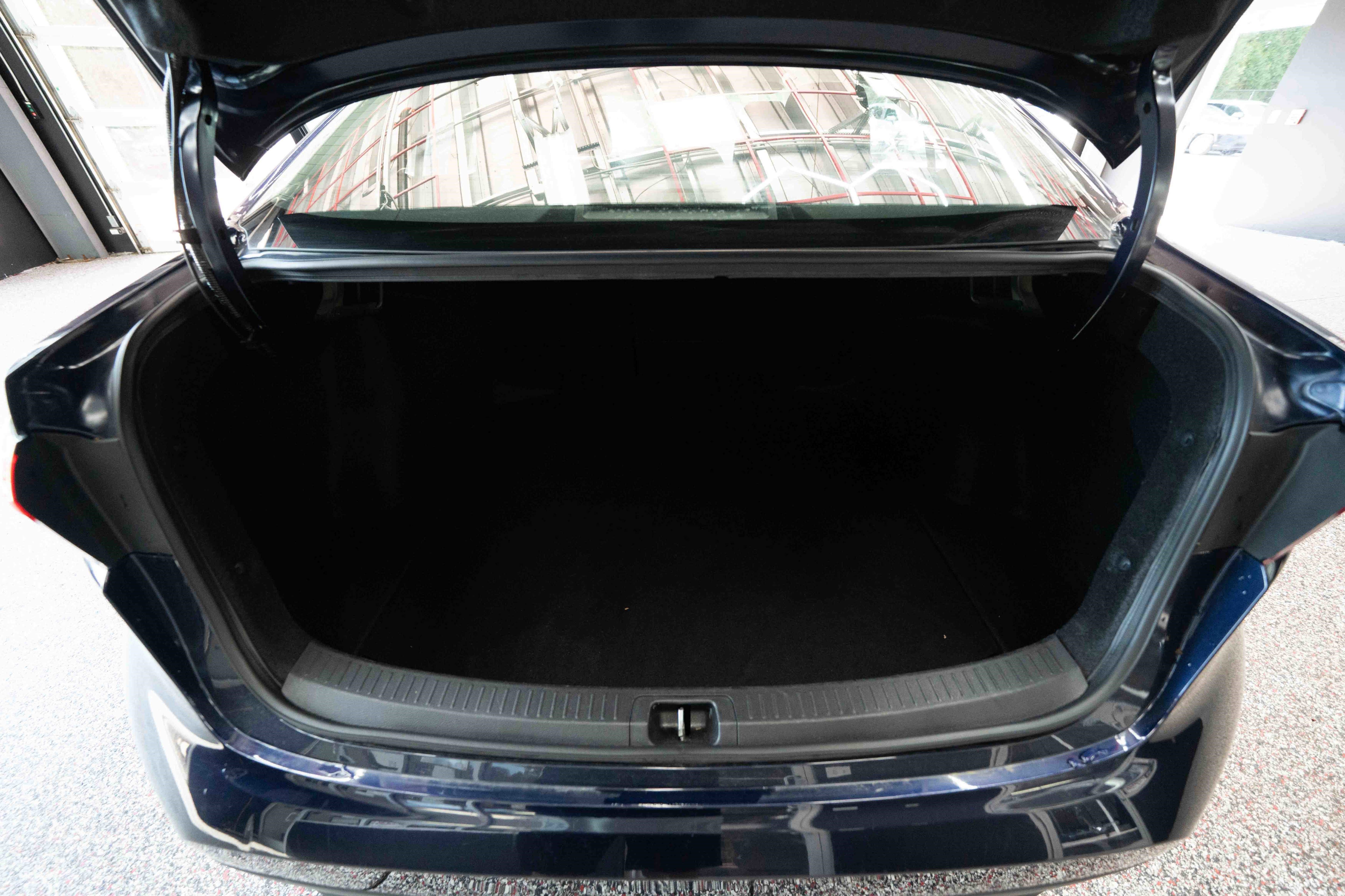 Used 2024 Toyota Corolla LE image 27