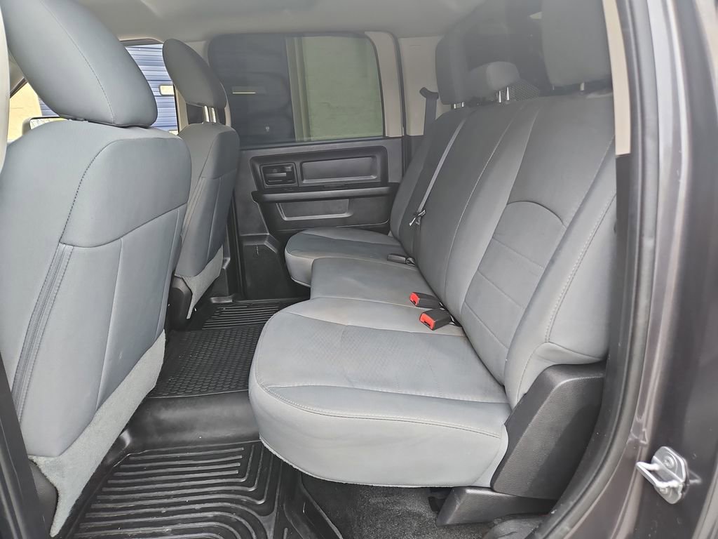 Used 2015 RAM 1500 Express image 24
