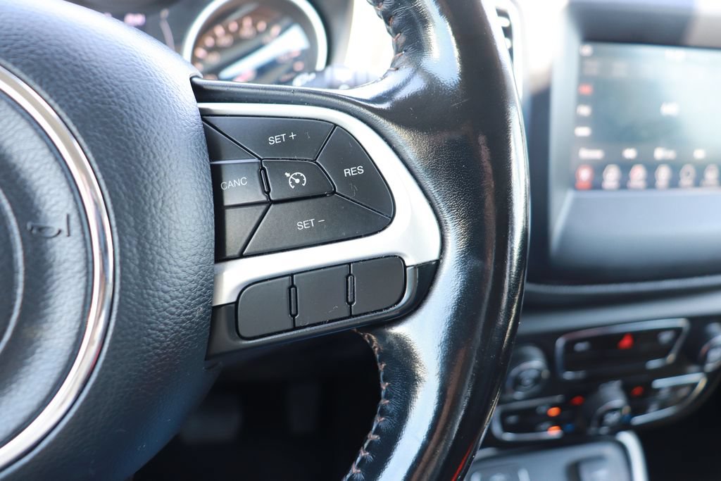 Used 2020 Jeep Compass Latitude FWD image 20