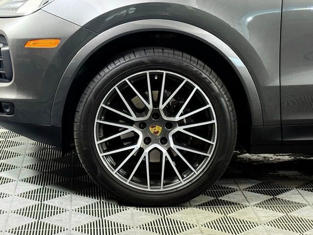 Used 2020 Porsche Cayenne image 20
