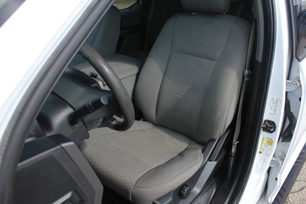 Used 2017 Ford F150 XLT w/ Trailer Tow Package image 32