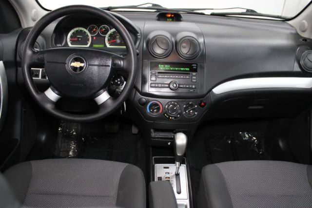 Used 2011 Chevrolet Aveo LT w/ Power and Convenience Package FWD image 2