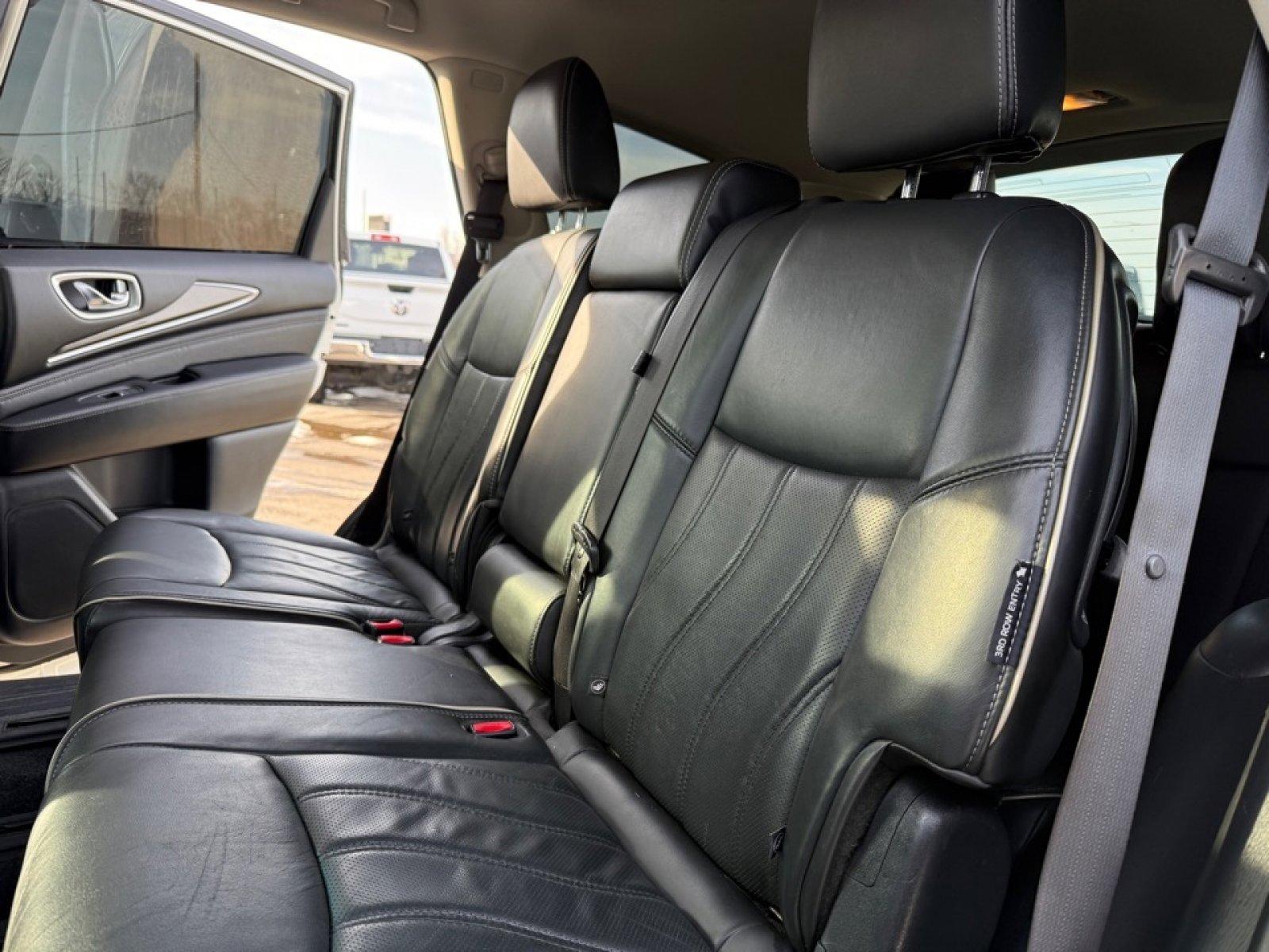 Used 2019 INFINITI QX60 Pure image 18