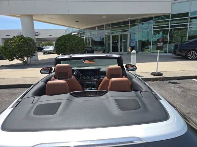Used 2023 Mercedes-Benz E 450 Cabriolet image 23