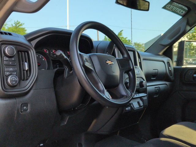 Used 2021 Chevrolet Silverado 2500 Custom w/ Custom Value Package AWD/4WD image 10