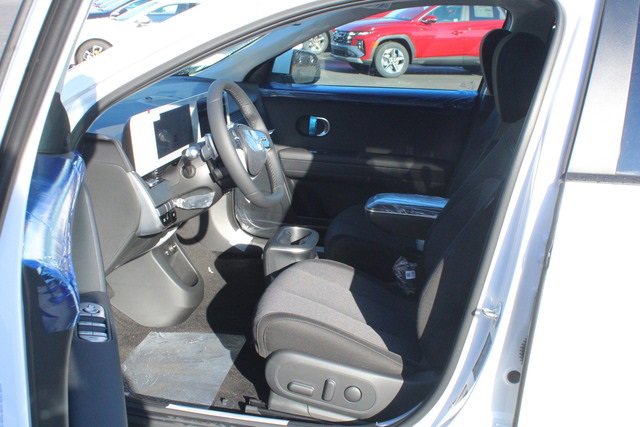 New 2024 Hyundai Ioniq 5 SEL image 13