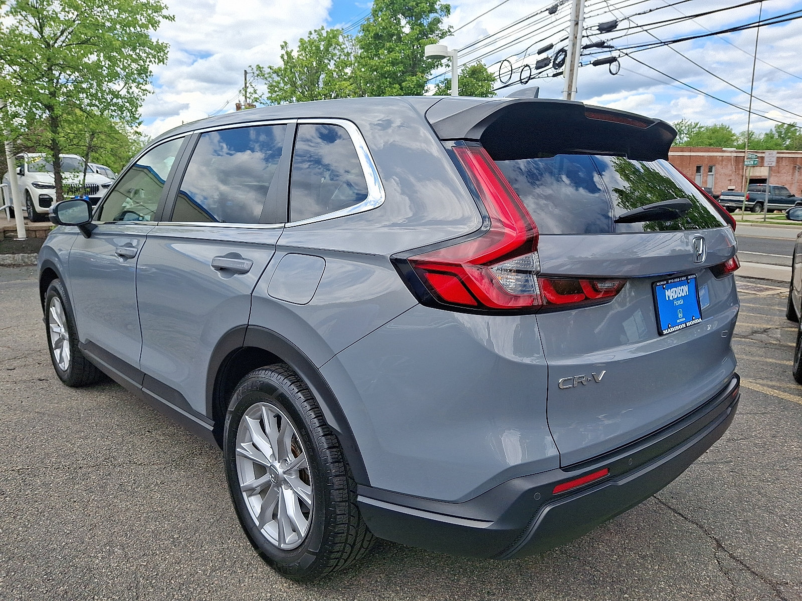 Used 2023 Honda CR-V EX-L image 9