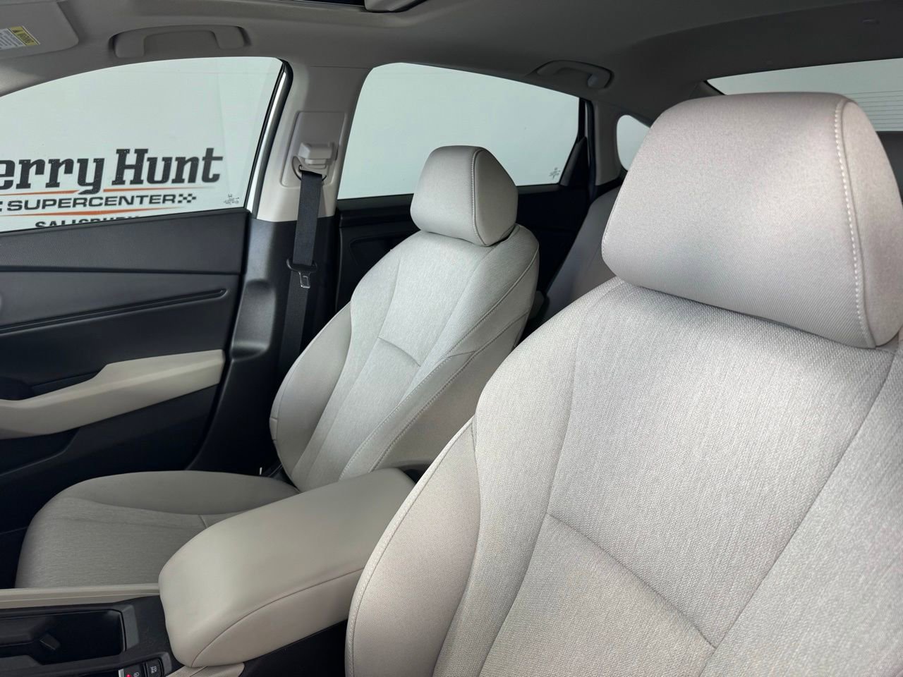 Used 2024 Honda Accord EX image 10