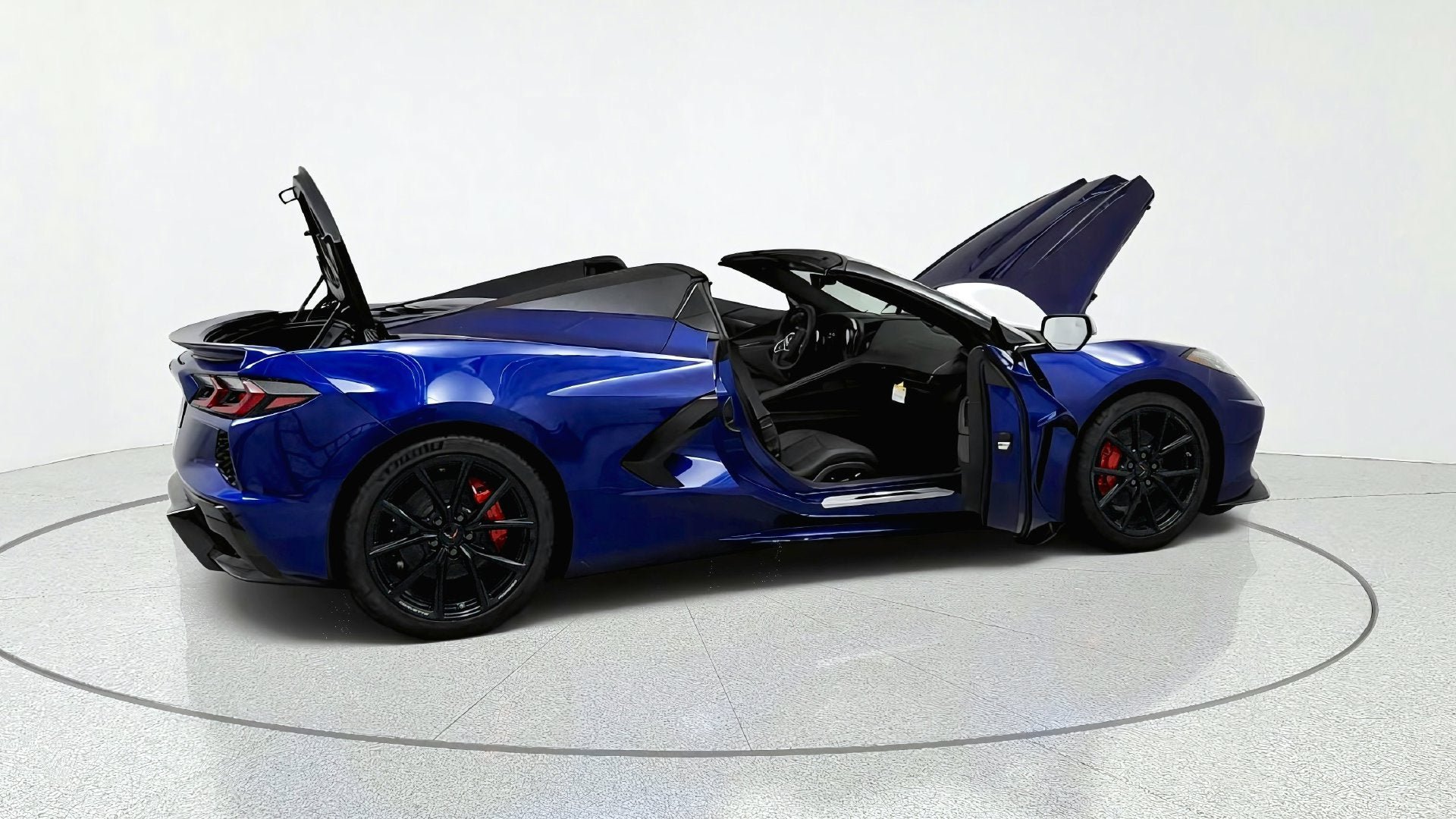 New 2027 Chevrolet Corvette Stingray Convertible w/ Stealth Interior Trim Package RWD image 13