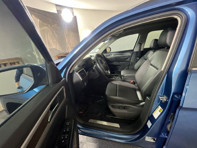Used 2019 Volkswagen Atlas SEL FWD image 14