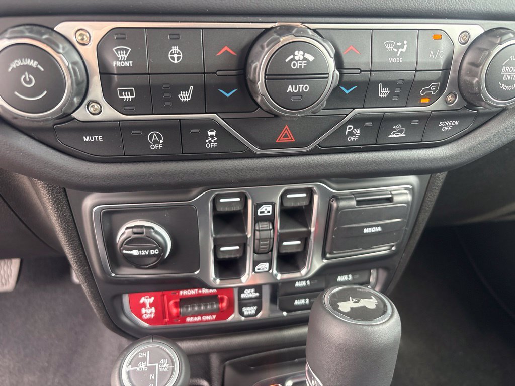 New 2027 Jeep Wrangler Unlimited Rubicon AWD/4WD image 22