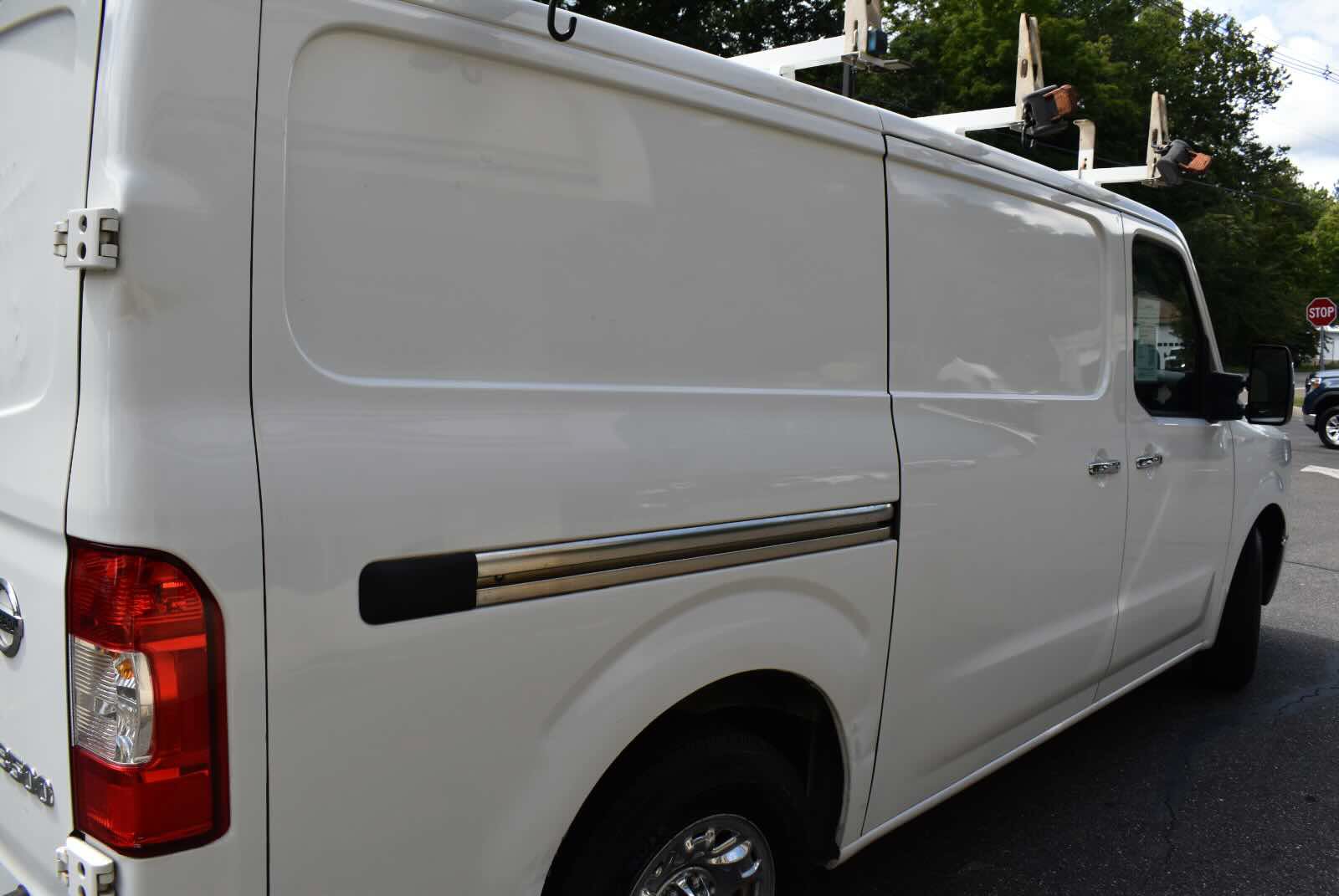 Used 2017 Nissan NV 3500 SL w/ Technology Package RWD image 45