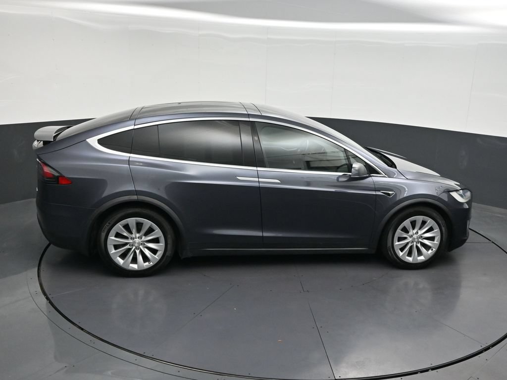 Used 2019 Tesla Model X AWD/4WD image 18