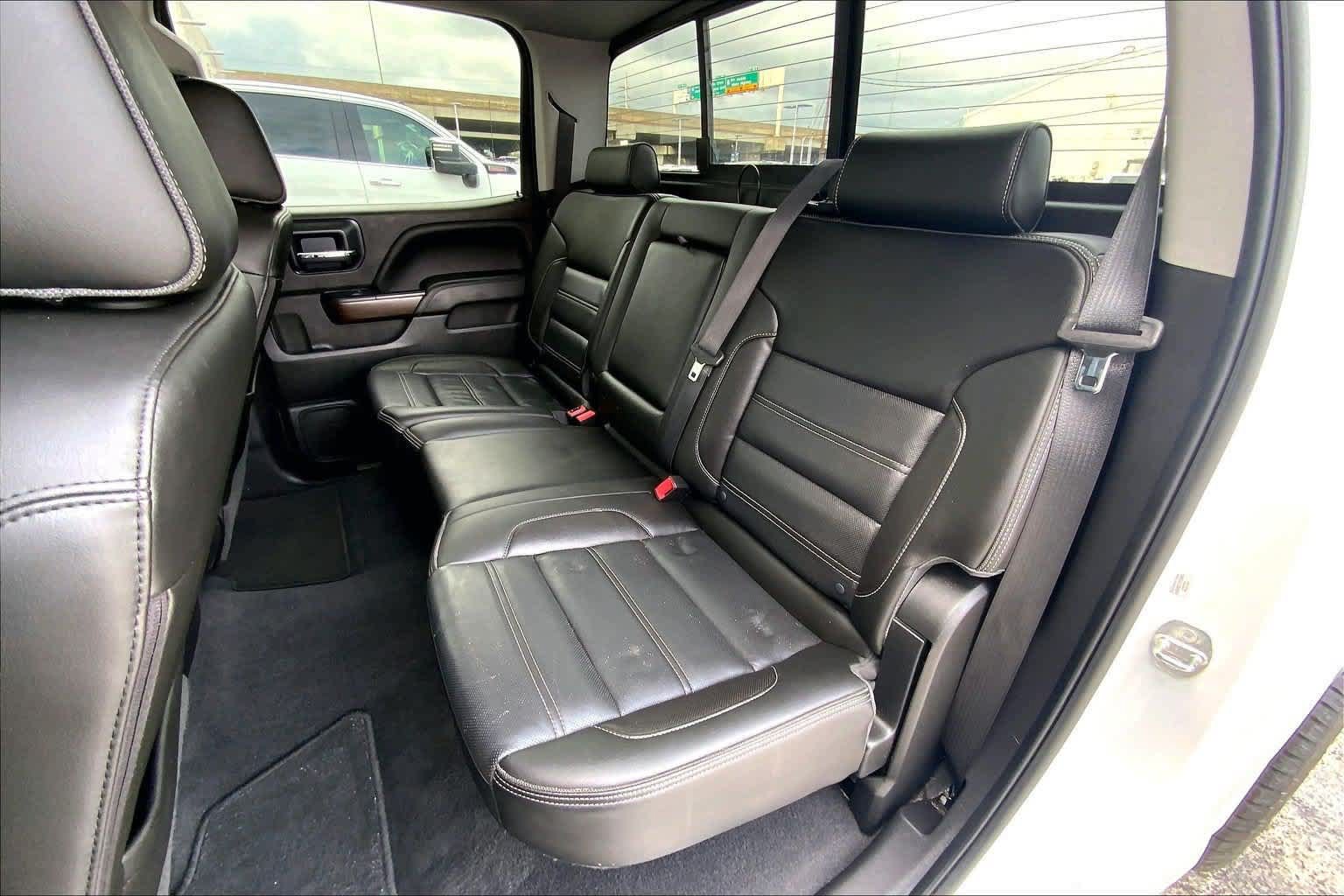 Used 2018 GMC Sierra 1500 Denali AWD/4WD image 29