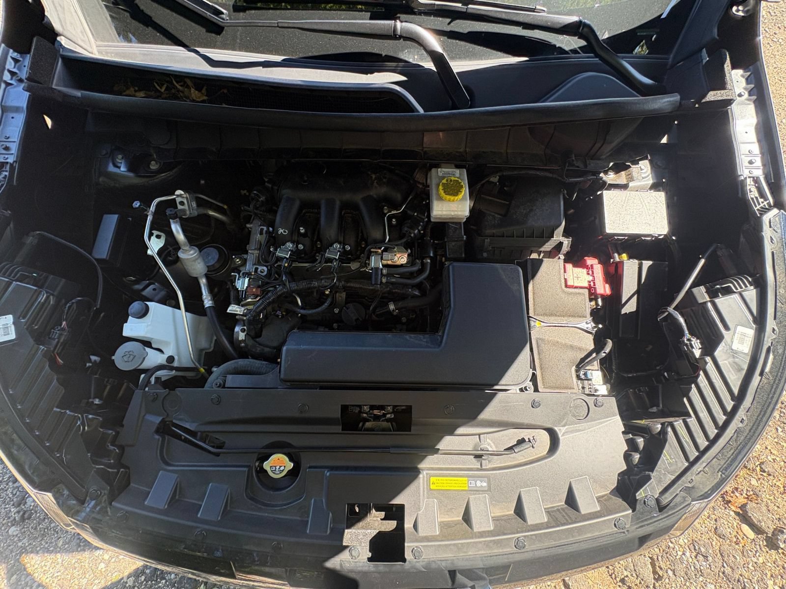 Used 2026 Nissan Pathfinder SV AWD/4WD image 32