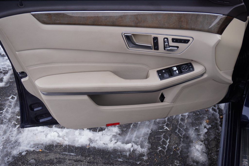 Used 2016 Mercedes-Benz E 350 Sedan image 8