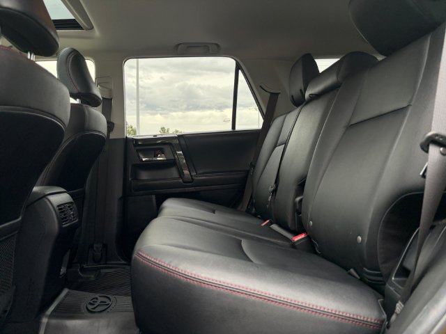 Used 2024 Toyota 4Runner TRD Off-Road Premium w/ Moonroof Package AWD/4WD image 17