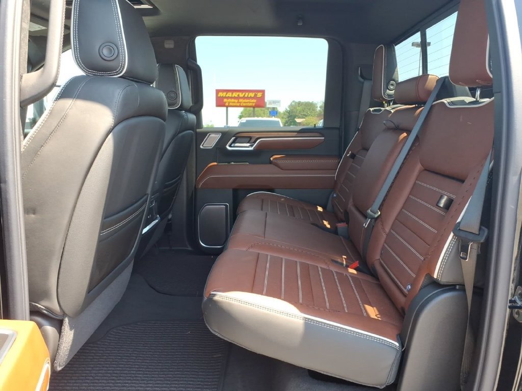 New 2026 GMC Sierra 2500 Denali Ultimate w/ Max Trailering Package AWD/4WD image 15
