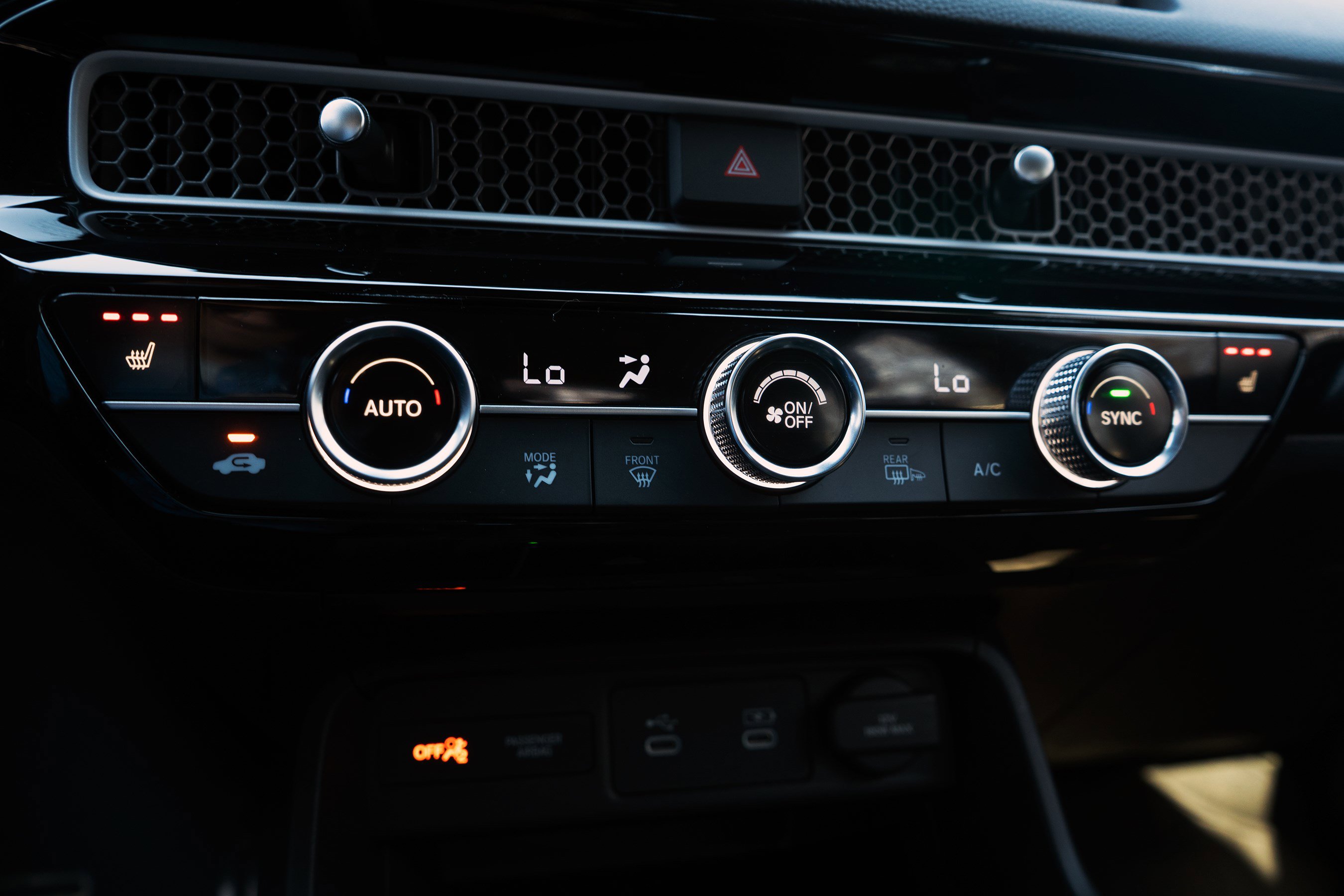 Certified 2025 Honda Civic Sport Touring image 33