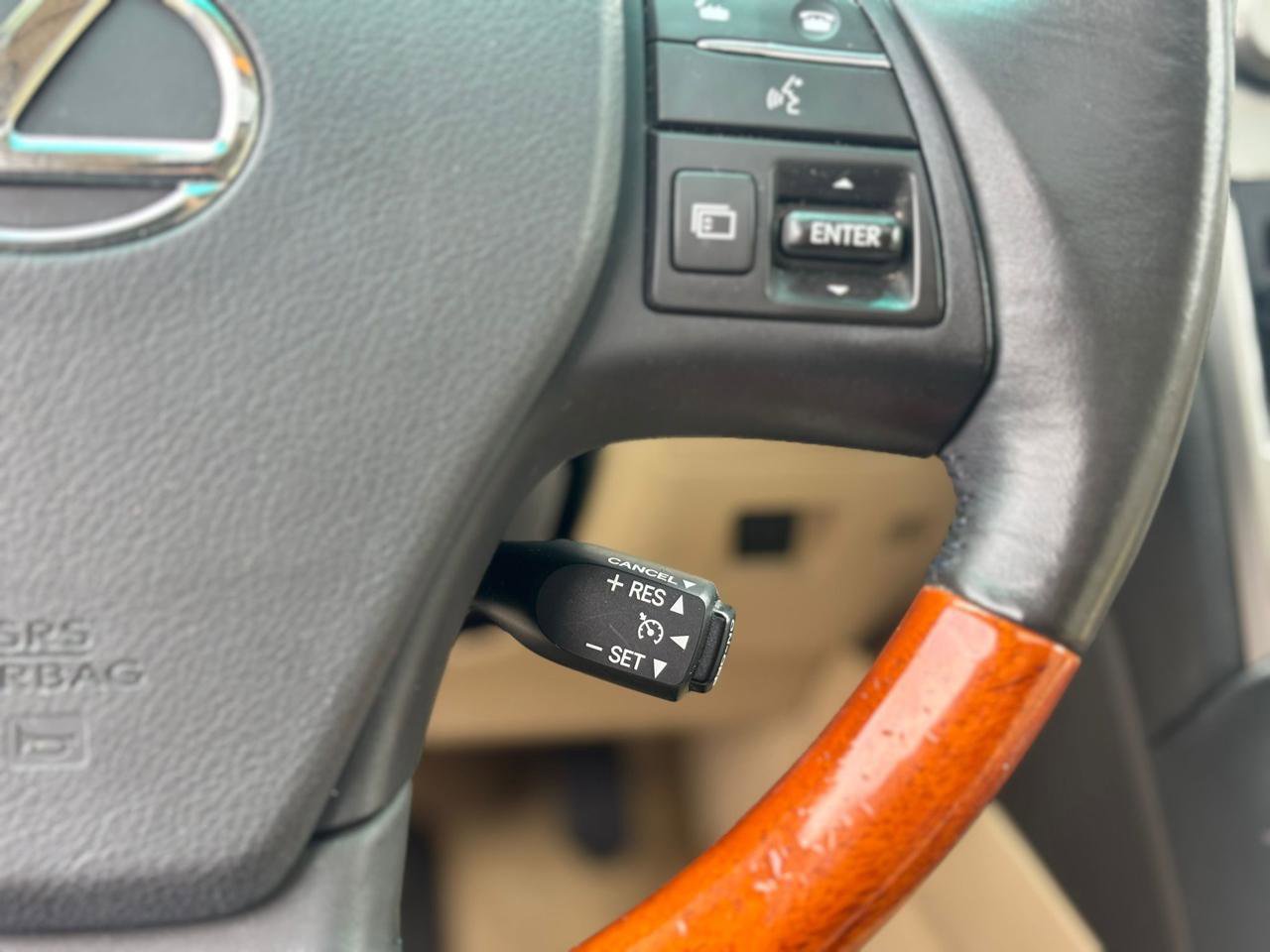 Used 2012 Lexus RX 450h FWD w/ Premium Pkg image 24