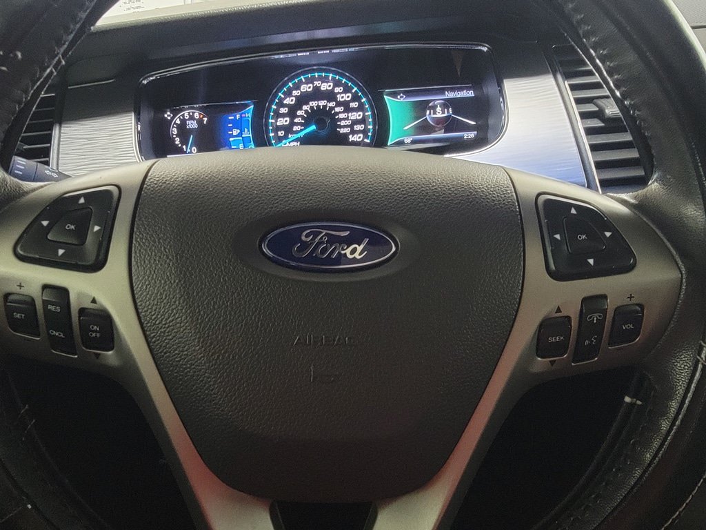 Used 2014 Ford Taurus SEL w/ Equipment Group 201A FWD image 18