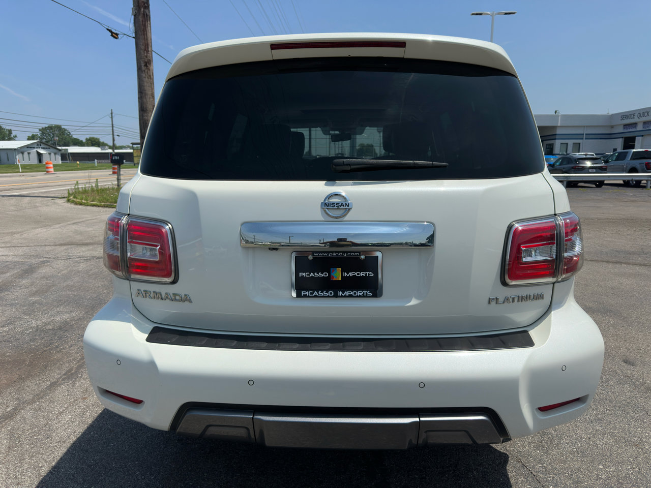 Used 2020 Nissan Armada Platinum w/ Captain's Chairs Package image 8