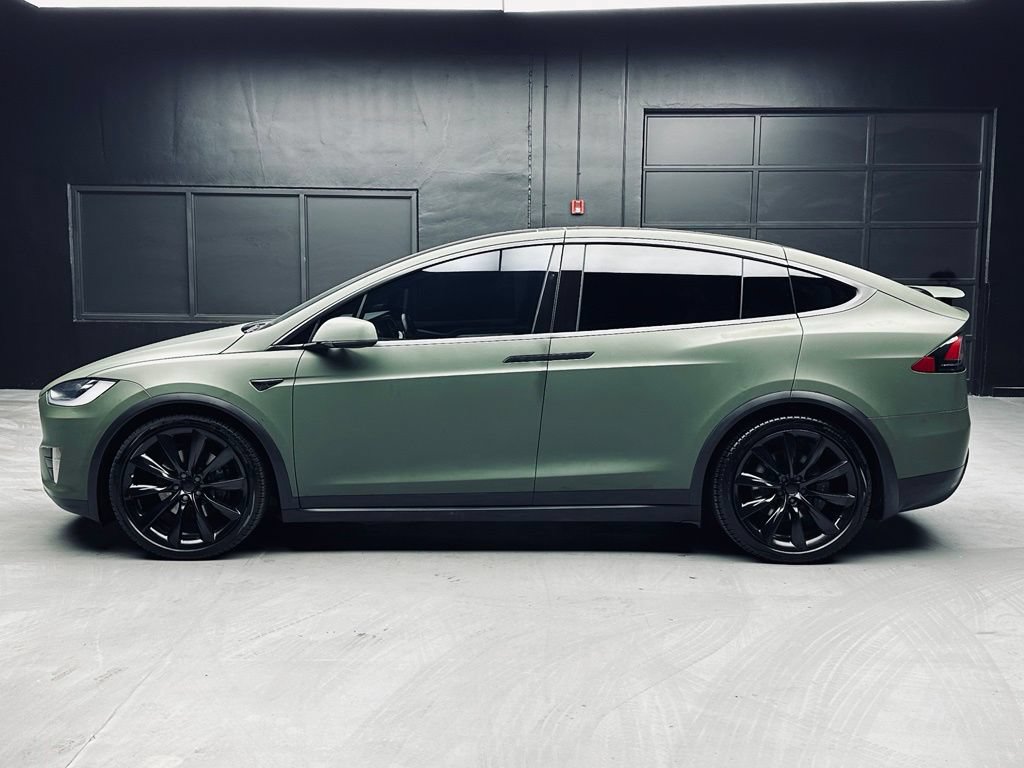 Used 2018 Tesla Model X 75D AWD/4WD image 4
