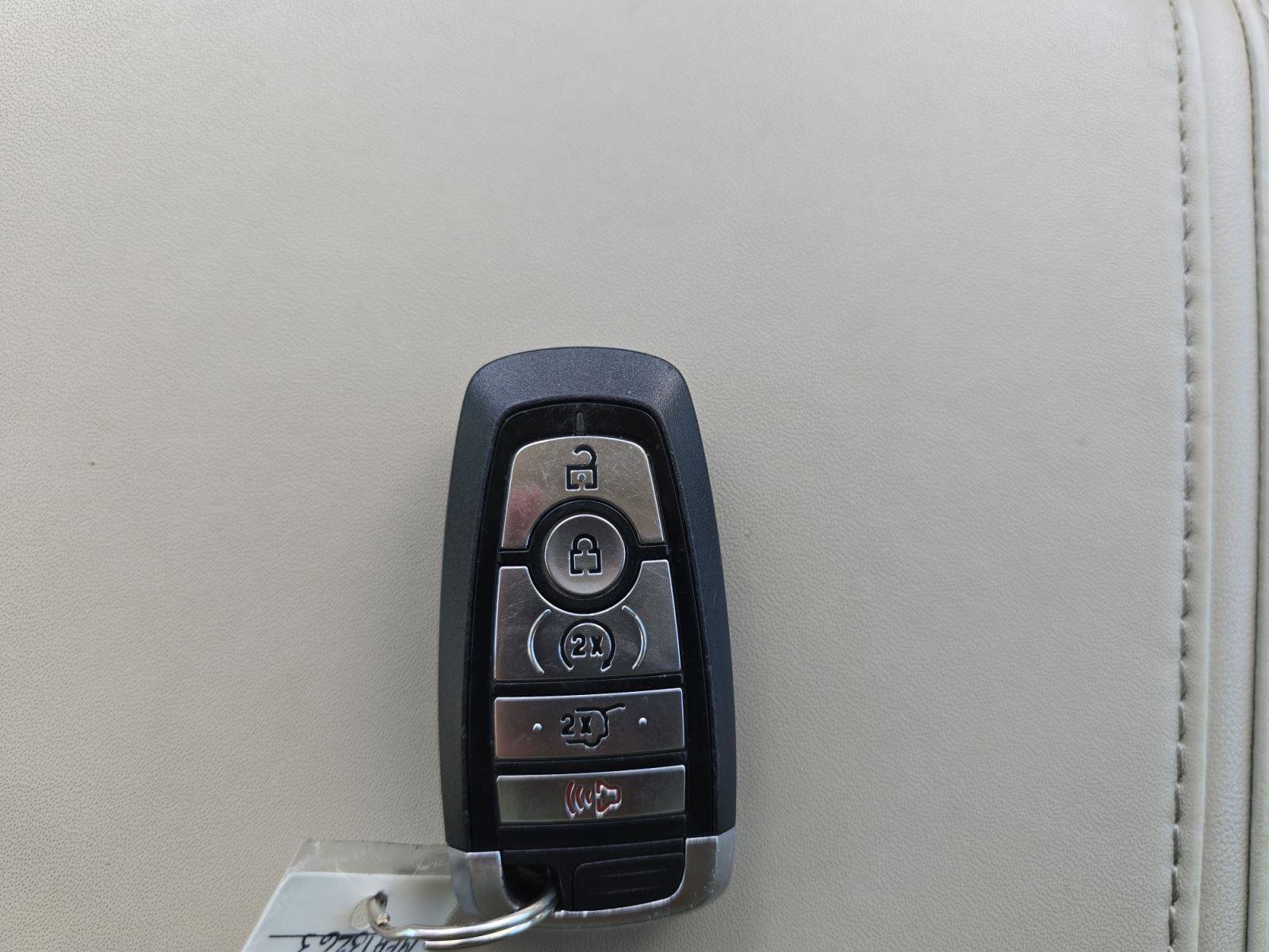 Used 2021 Ford Expedition Platinum AWD/4WD image 12