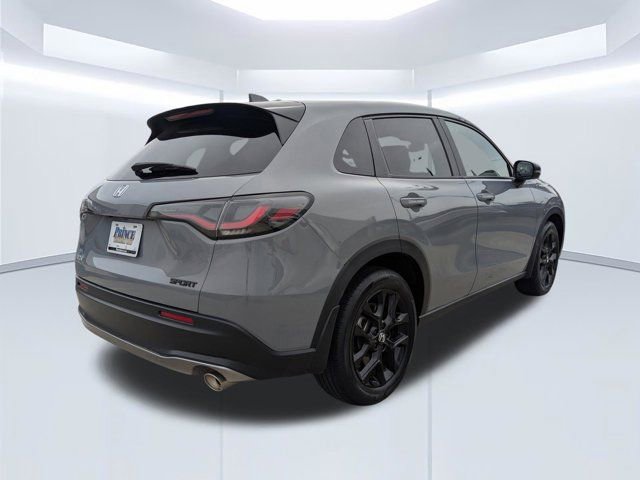 Used 2025 Honda HR-V Sport image 4
