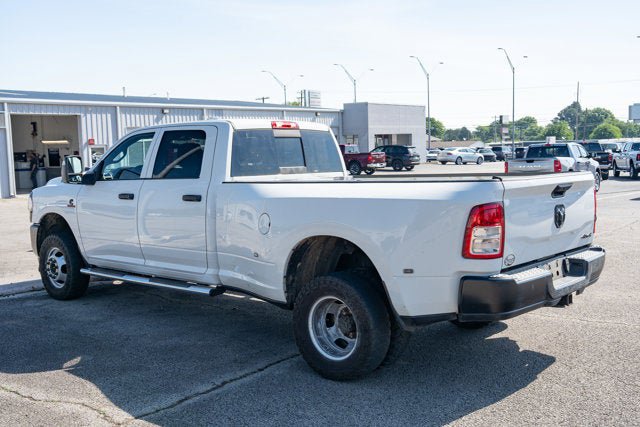 Used 2024 RAM 3500 Tradesman AWD/4WD image 3