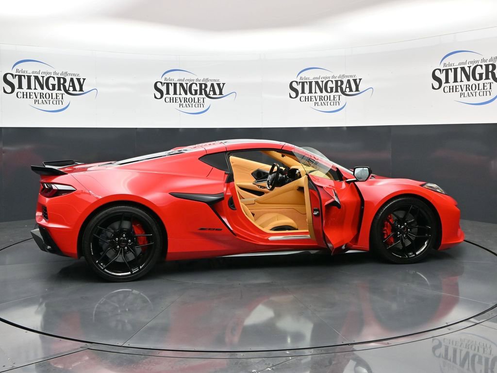 Used 2025 Chevrolet Corvette Z06 image 27