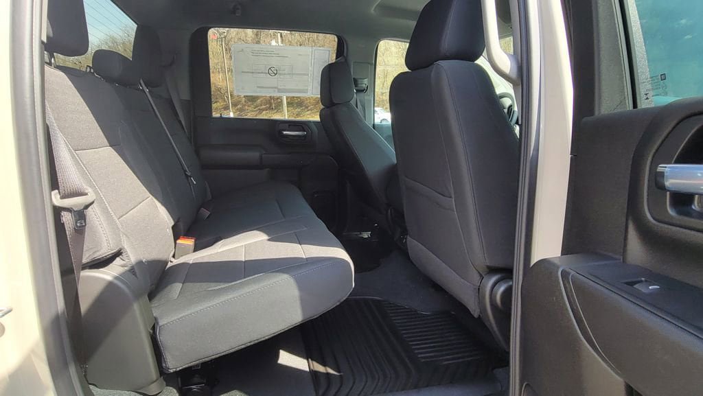 New 2026 Chevrolet Silverado 2500 Custom w/ Custom Value Package AWD/4WD image 26