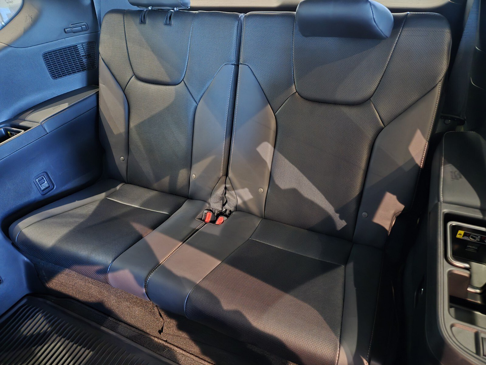 New 2026 Lexus TX 500h AWD image 8