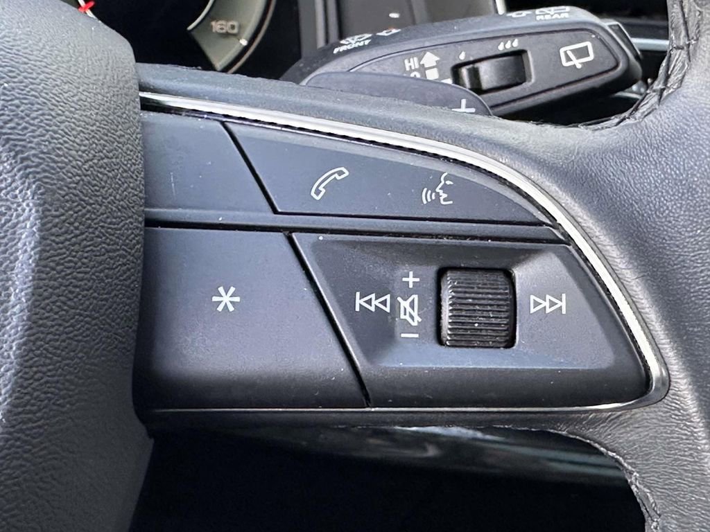 Used 2023 Audi Q7 2.0T Premium w/ Convenience Package image 22