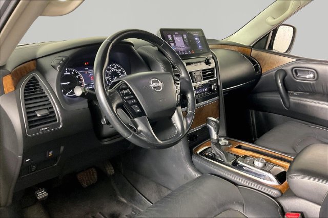 Used 2021 Nissan Armada SL w/ Captain's Chairs Package AWD/4WD image 16