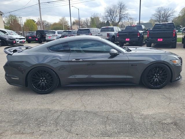 Used 2017 Ford Mustang GT Premium w/ GT Performance Package RWD image 14