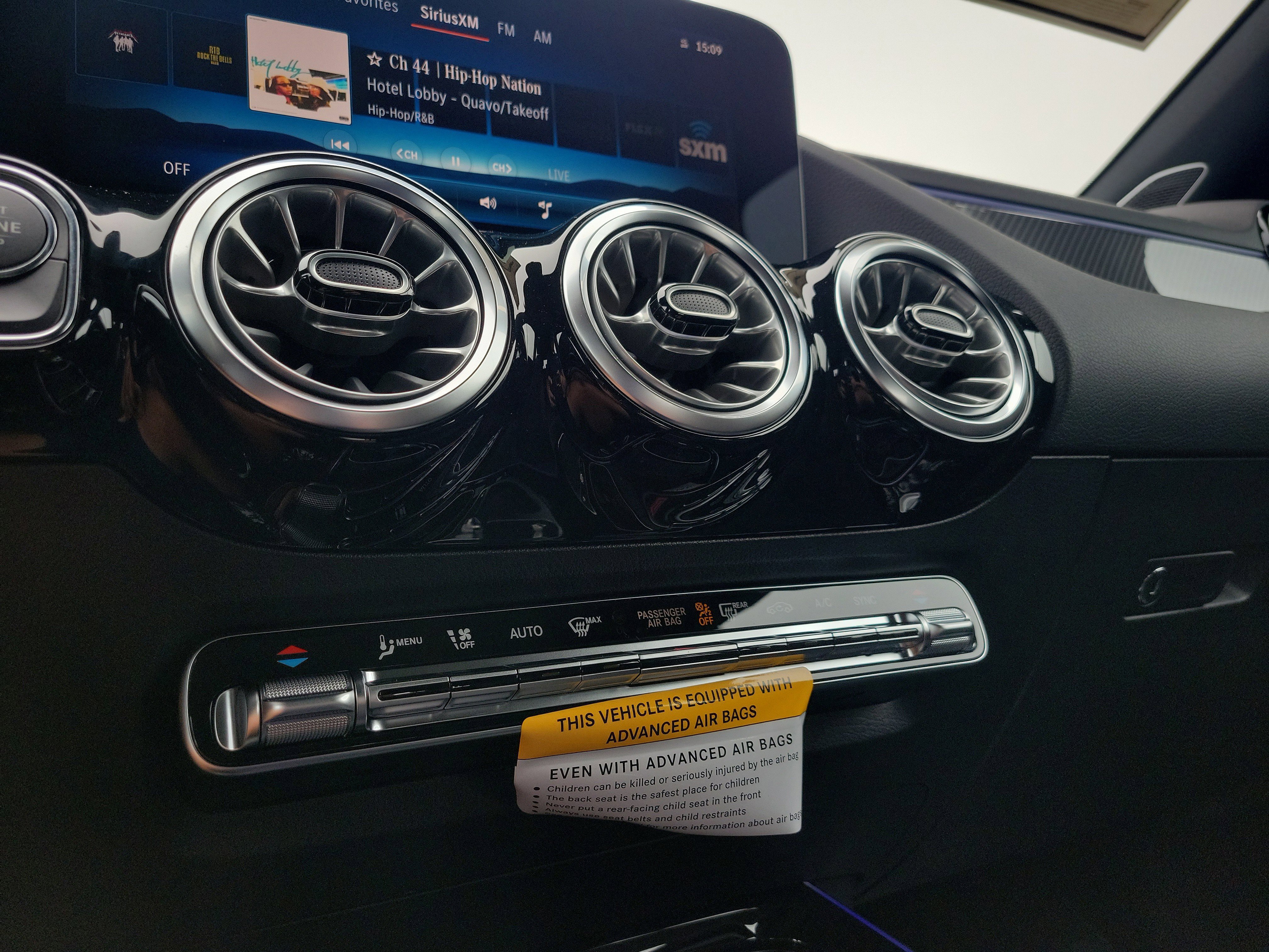 Certified 2026 Mercedes-Benz GLA 35 AMG 4MATIC image 20