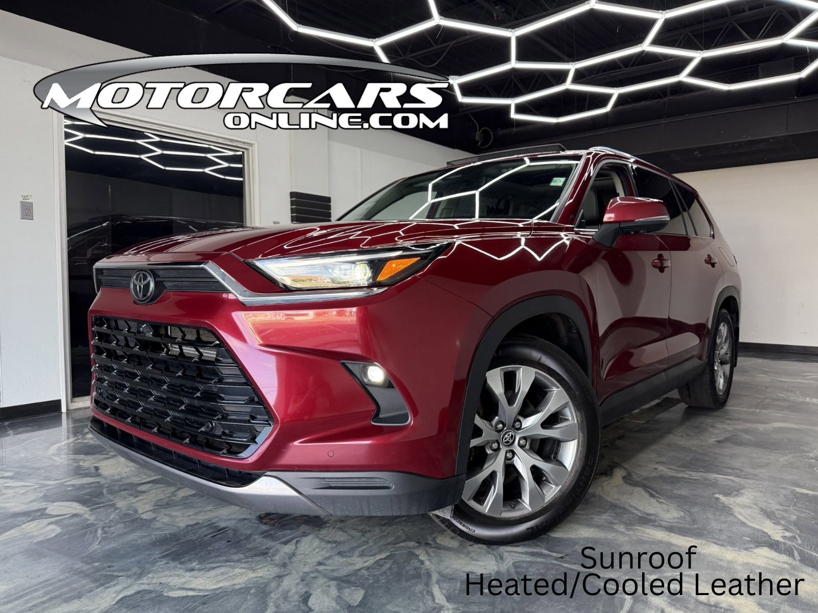 Used 2024 Toyota Grand Highlander Limited image 1