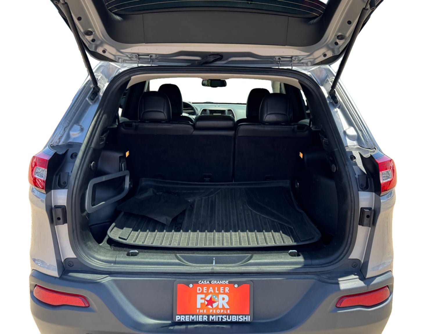 Used 2017 Jeep Cherokee High Altitude AWD/4WD image 19
