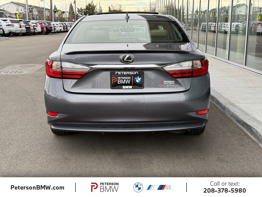 Used 2016 Lexus ES 300h image 8
