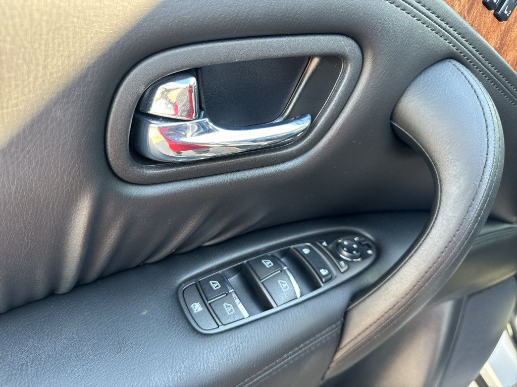 Used 2024 Nissan Armada SL w/ Captain's Chairs Package RWD image 32