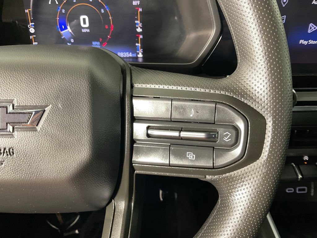 Used 2023 Chevrolet Colorado Trail Boss AWD/4WD image 24