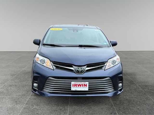 Used 2020 Toyota Sienna XLE Premium AWD/4WD image 9