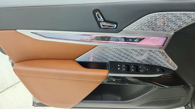 Used 2023 BMW i7 xDrive60 image 35