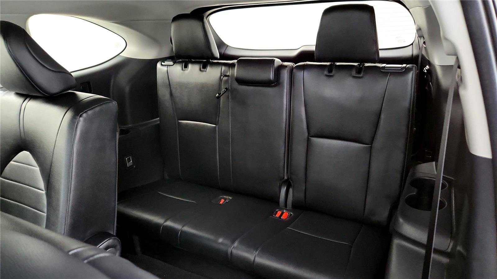 Used 2024 Toyota Highlander XLE image 22