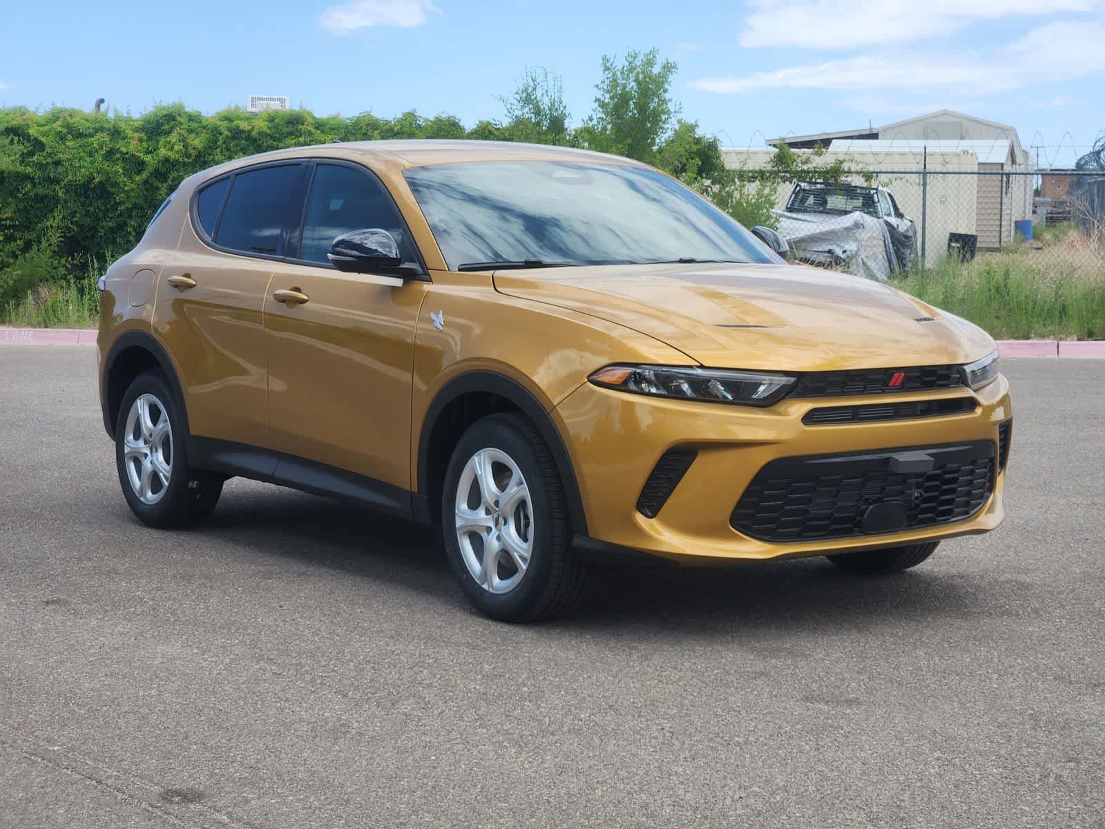 New 2025 Dodge Hornet GT w/ Cold Weather Group AWD/4WD image 3